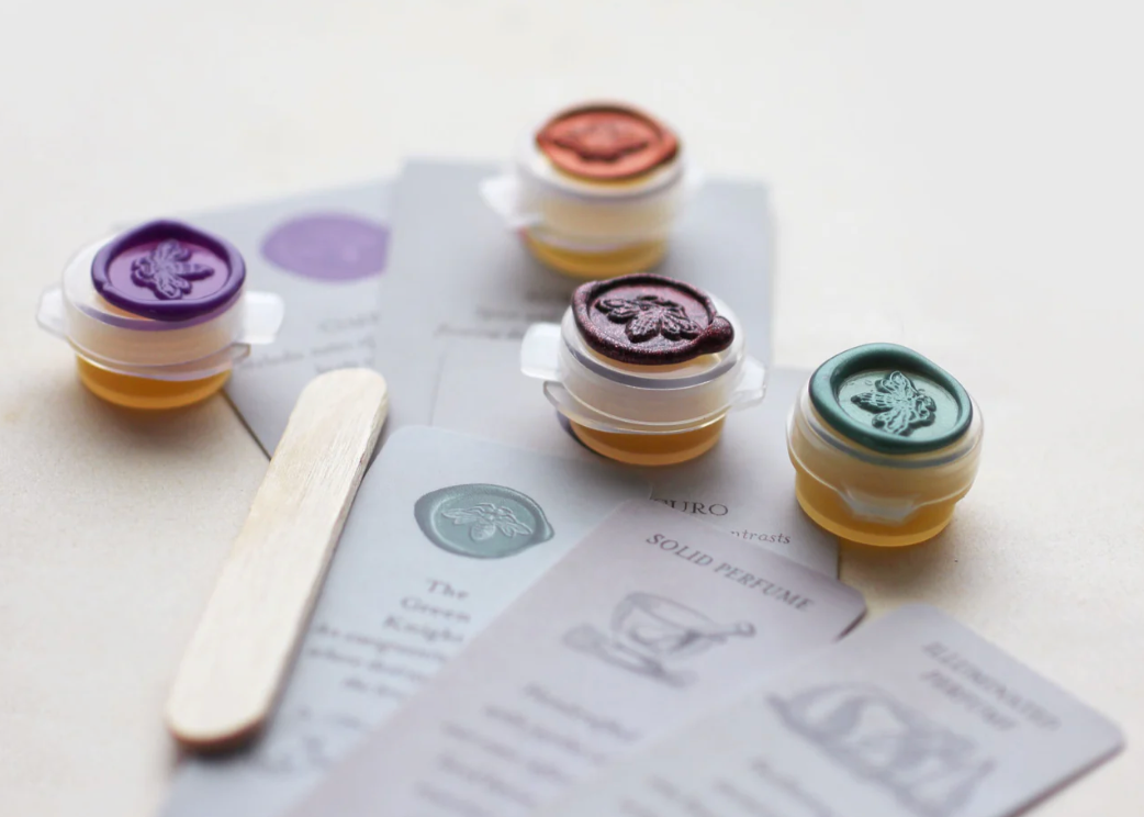 Roxana Illuminated Perfume - Exquisite perfumes crafted with love